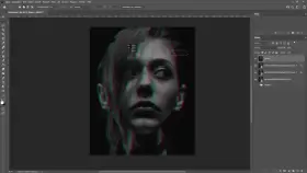 Portrait d'une femme avec un effet glitch Photoshop, créant une distorsion visuelle rouge et verte.